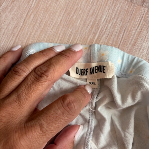 Djerf Ave Set - Picture 6 of 7